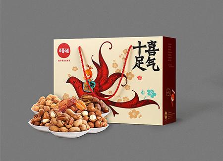 搭乘網絡快車百草味迅速發展