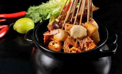 如何為串串香加盟店的開業(yè)活動做預熱？