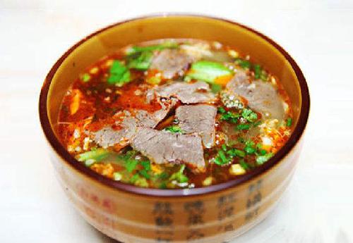 開一家萬記牛肉湯加盟店是很不錯的選擇 盟以后可以讓大家輕松致富
