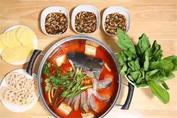 新辣道魚火鍋加盟 市場發(fā)展空間大 創(chuàng)業(yè)發(fā)展更有利