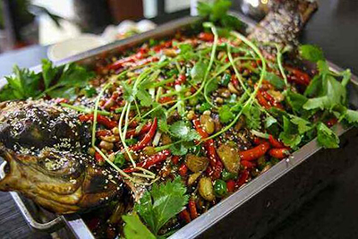 瑞余烤魚帶您創(chuàng)業(yè)，觸發(fā)財富商機