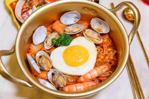 開一家泡面英雄加盟店怎么樣