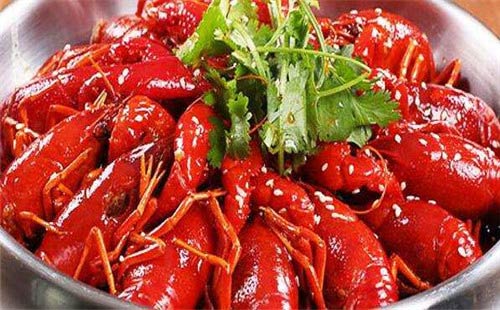 蝦模蟹樣加盟費用是多少？連降數次 解決加盟商經濟問題