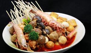 如何開一間高大上的成都鋼管廠五區(qū)小郡肝串串香店