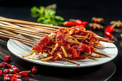 成都串串香如何加盟?了解加盟商與鋼管廠五區小郡肝串串香之間的故事