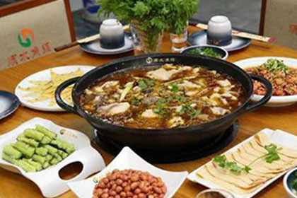 財富與美食并存,順水魚館加盟