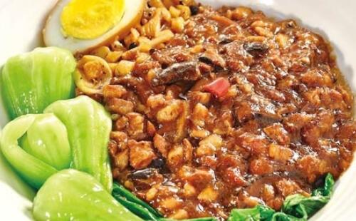 雜咖餐廳 鹵肉飯帶來了美食享受