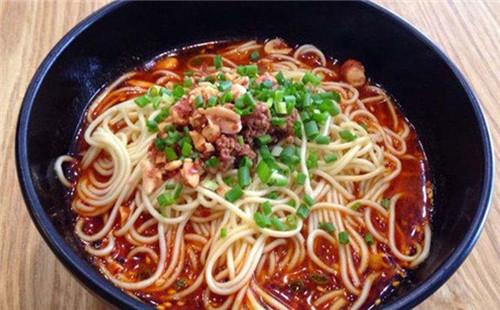 佰盛餐飲湘小面加盟條件低回報多值得選擇
