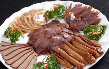 加盟鹵上梁山熟食怎么樣?鹵上梁山熟食加盟優勢多嗎?