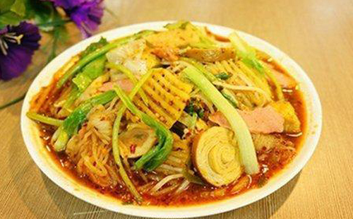 美味麻辣拌加盟好項目屈師傅麻辣拌