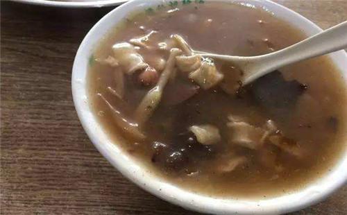 楊孝業胡辣湯回味無窮