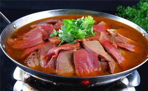 有誰加盟過九牛城養(yǎng)生牛肉火鍋？開一家大概要多少錢？