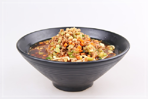 加盟牛百碗面館，加盟收獲更多的財富