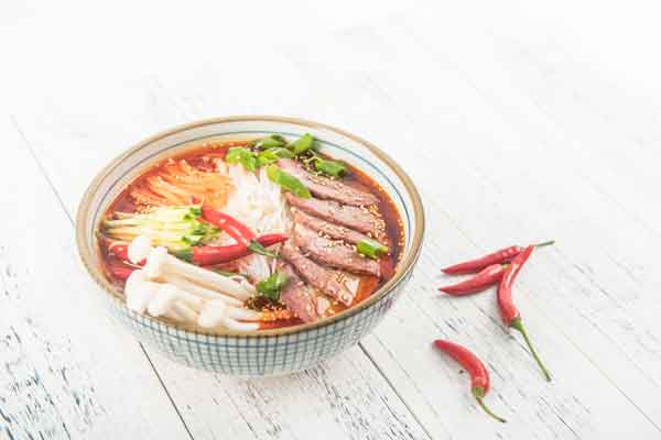 開一家虢國羊肉湯加盟店支持多多 是創業的好挑選