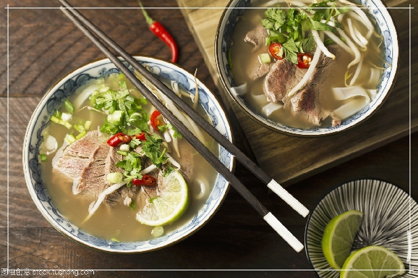 創業開一家康巴牛肉湯加盟店，加盟有保障