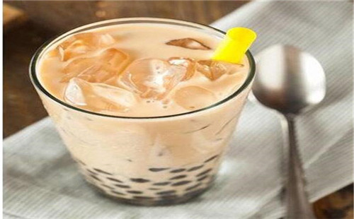 都可奶茶加盟費多少錢？杯杯有金銀