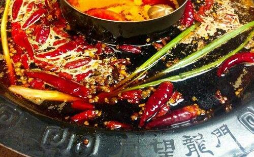 鳳望龍門火鍋加盟 輕松占據市場賺得更多利潤