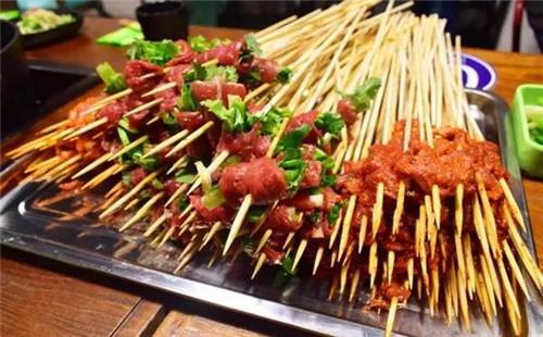 關于六婆串串香加盟費多少錢詳情分析