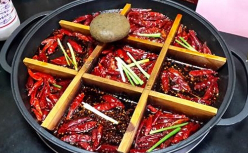 朝天門火鍋加盟費多少錢