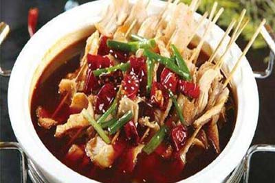開(kāi)心貓串串香精通經(jīng)營(yíng)技巧，才能贏得市場(chǎng)