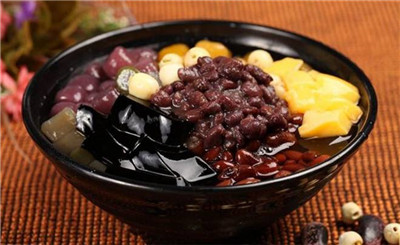 開一家有特色的林菓果燒仙草甜品店需要什么技巧?