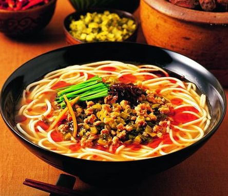 近開(kāi)什么店比較好 米線(xiàn)店能賺錢(qián)嗎