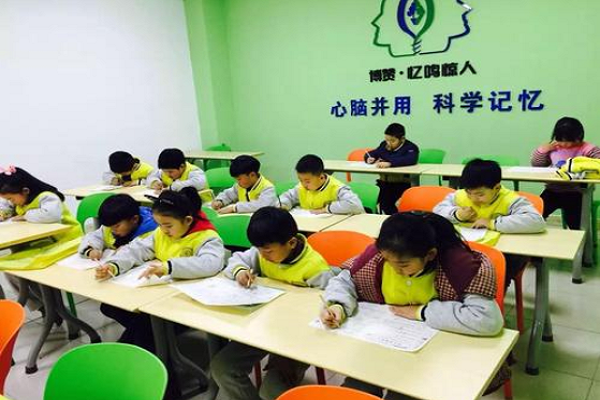 加盟一鳴驚人速記怎么樣