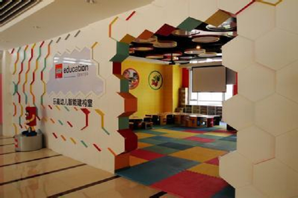 建一個樂高加盟店投入多少錢