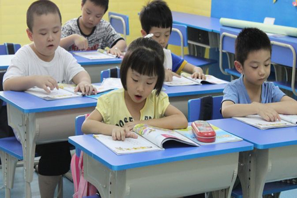 弘樂教育加盟費多少