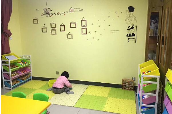家庭式幼兒托管班收費(fèi)標(biāo)準(zhǔn)