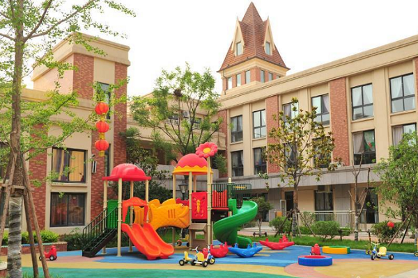 建業(yè)小哈佛幼兒園加盟條件