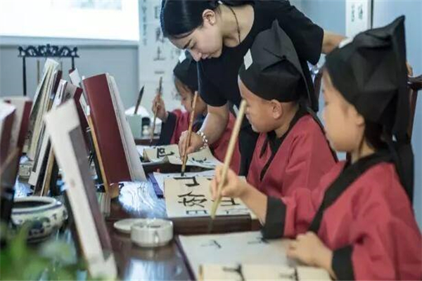 漢翔書法培訓(xùn)規(guī)模如何？可以加盟嗎？