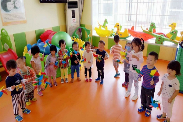 加盟嬰幼兒早教加盟費多少