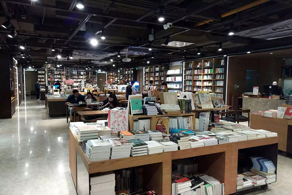 開個書店大概需要多少錢