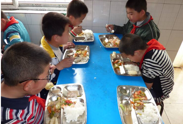 小飯桌收費標準和市場怎么樣，好嗎