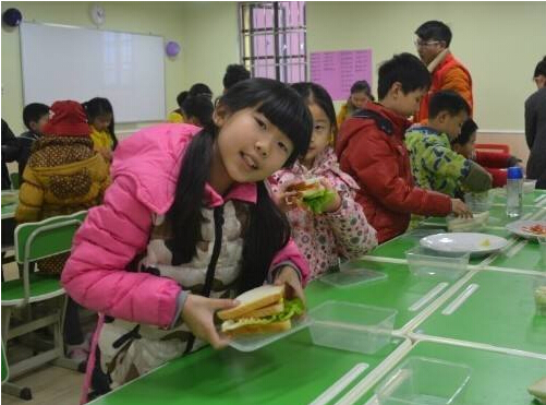 辦小學托管班市場空間大嗎，加盟前景怎么樣