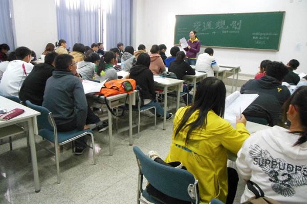 贏在起點培訓機構加盟費