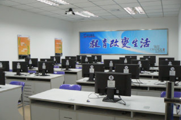 北大青鳥加盟怎么樣