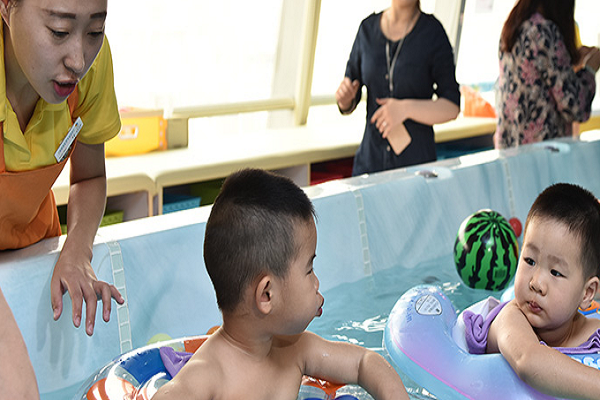  嬰幼兒游泳館加盟店圖片之裝修技巧