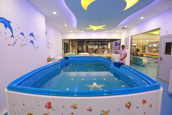 開嬰兒游泳館需要什么條件