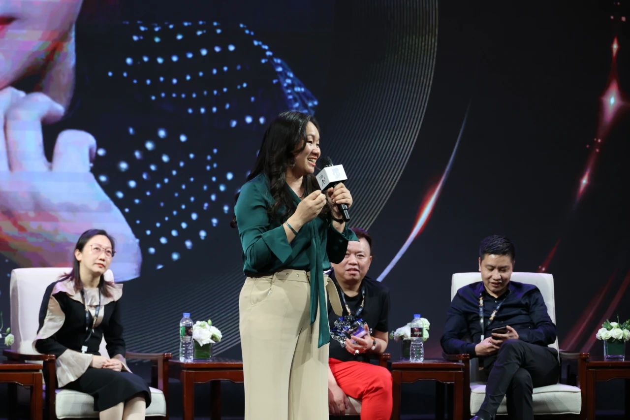 首站告捷 | 中國內衣·視界峰會廣西站完美落幕，奏響實體破局主旋律