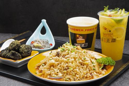 海南：加盟“網(wǎng)紅”餐飲項(xiàng)目卻變“割韭菜”？加盟套路多投資需謹(jǐn)慎