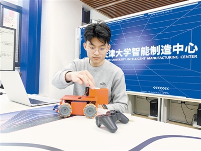 天津高校全力推動大學生創新創業：“創客”青年跑出夢想“加速度”