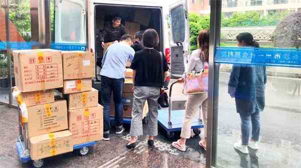 盛美母嬰攜手湖湘企業非遺公益行——雪峰山送溫暖