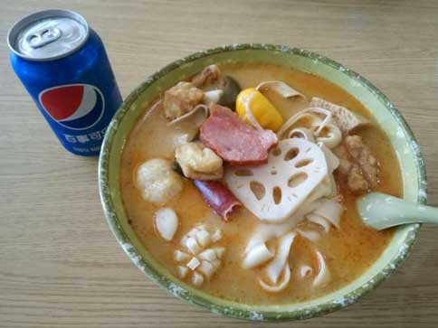 麻辣燙小吃加盟,熱火功夫麻辣燙標桿品牌
