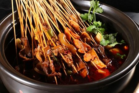 七婆串串香告訴你怎么持續(xù)創(chuàng)新產(chǎn)品
