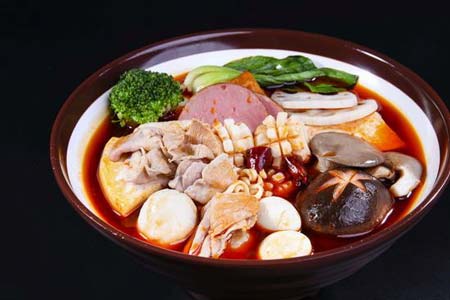 養(yǎng)億人麻辣燙加盟創(chuàng)業(yè)過程中不可缺少的四種能