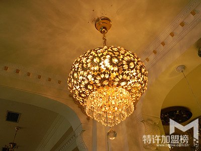 開元燈飾加盟代理費用多少錢？