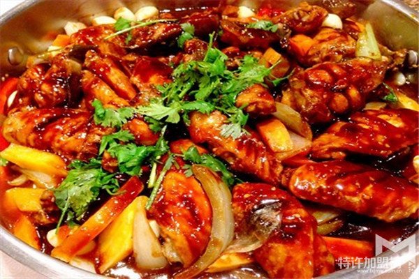 什么項目賺錢？開黃記煌三汁燜鍋店加盟費多少