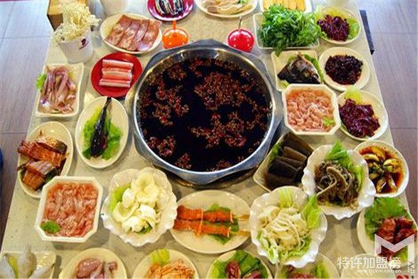 開好食寨特色自助重慶火鍋店加盟店怎么樣？